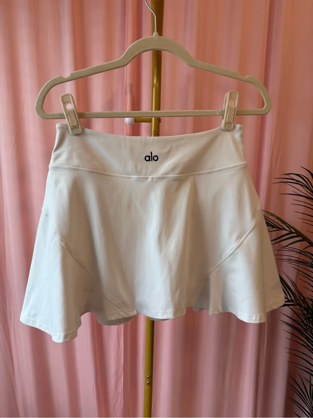 Alo Yoga White Flared Tennis Skirt Size L Performance Stretch